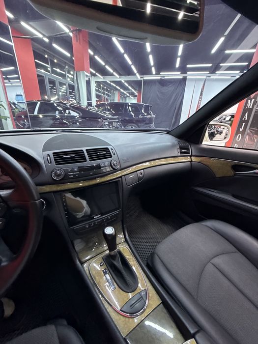 Mercedes w211 Ideal
