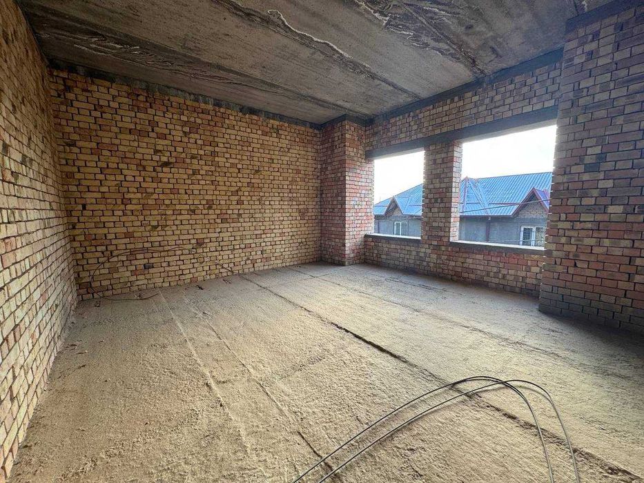 Продаётся просторный 2-этажный дом коробка | Ховли | Дом Uchastka