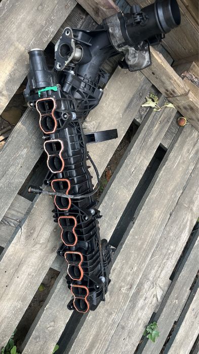 Galerie admisie  cu clapete Bmw N57 3.0 euro 5 piese dezmembrari