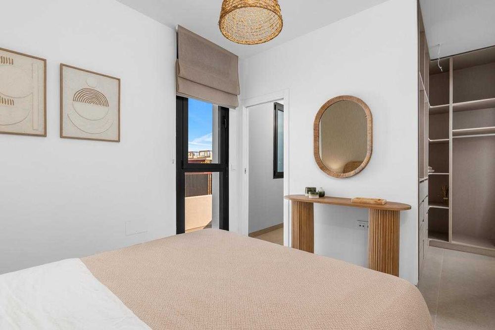 Apartament cu 2 dormitoare, la cheie – la doar 500 m de plajă