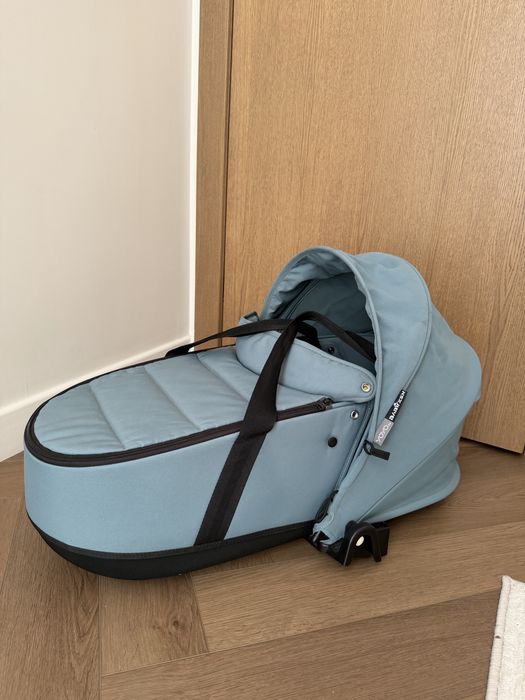 Продам люльку переноску Yoyo