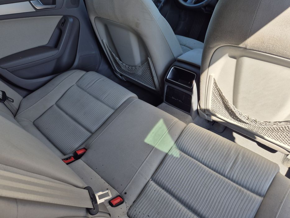 Dezmembram Audi A4 B8 Automat 2010 CAGA 2.0TDI