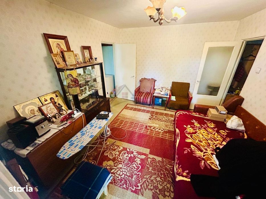 Etaj 2, fara risc, 2 camere semidecomandat zona Alexandru — fotografia 3