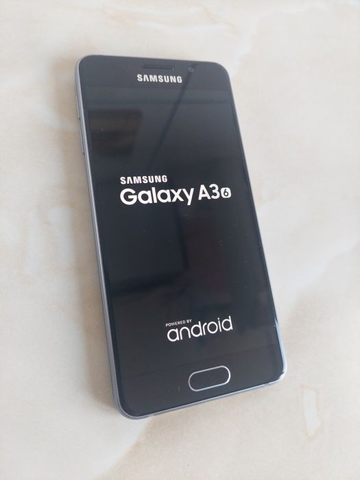 Vand Samsung Galaxy A3 Black fără probleme, codat Vodafone /poze reale