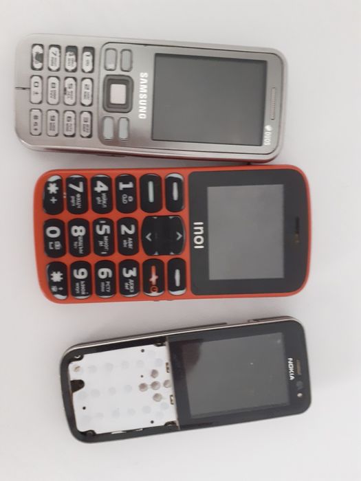 Продам телефоны на запчасти