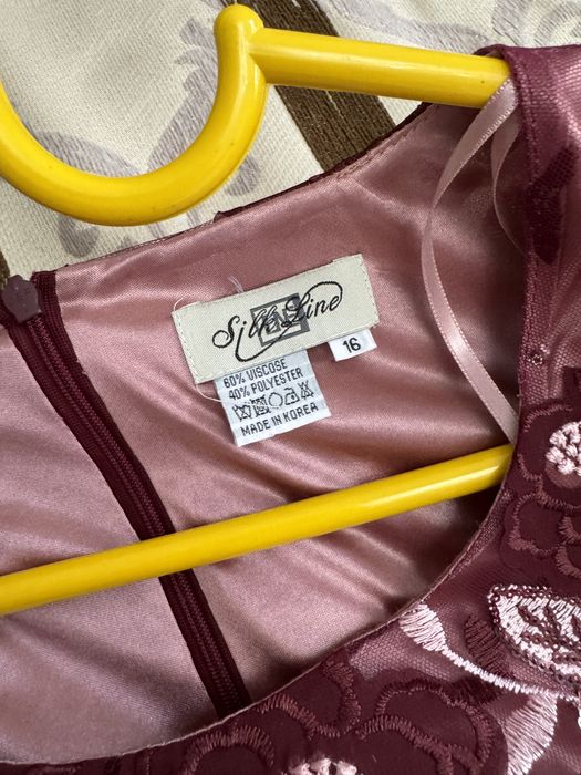 Продам платье