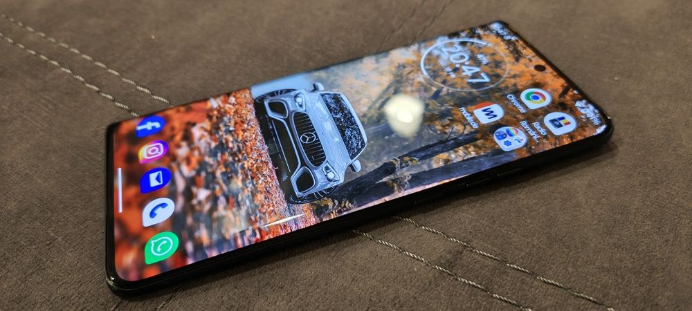 Motorola 50 Edge 12GB RAM 128 GB + Ceas Moto Fit