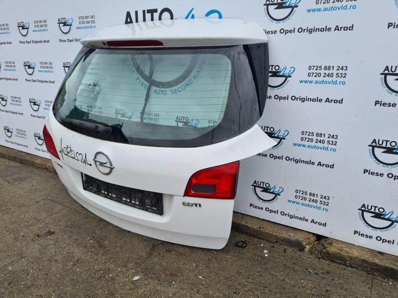 Haion cu luneta Opel Astra J Facelift