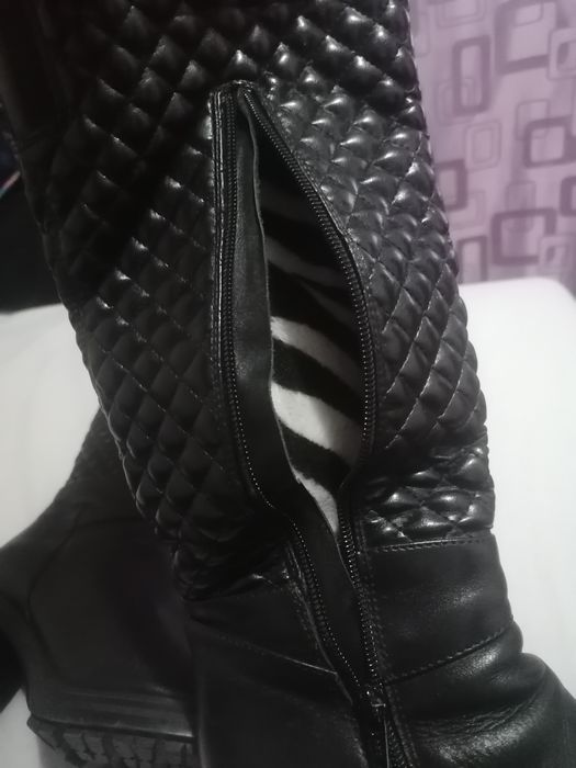 Cizme din piele de vânzare!