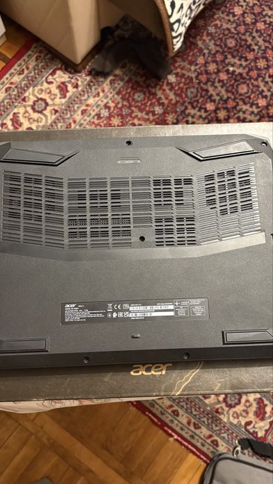 Продам ноутбук.