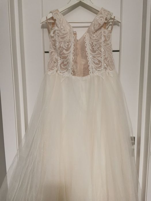 Rochie de mireasa A-line