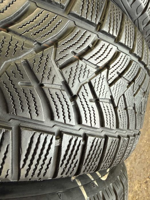 4x Anvelope iarna 235/60 R18 - GoodYear Ultra Grip Performance Gen.2 S