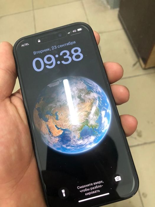 Айфон 15   с корпкам