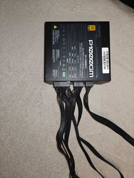 Gigabyte P1000GM 1000w 80 plus gold PSU захранване