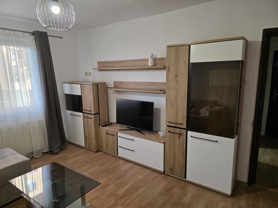 Apartament 3 camere zona Calea Cisnădie - Mihai Viteazul