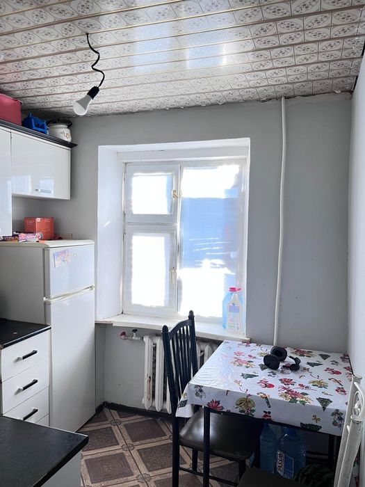 Продаю квартиру 2