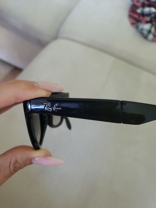 Очила Ray ban подходящи за мъже и жени