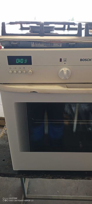 Готварска печка за вграждане Бош