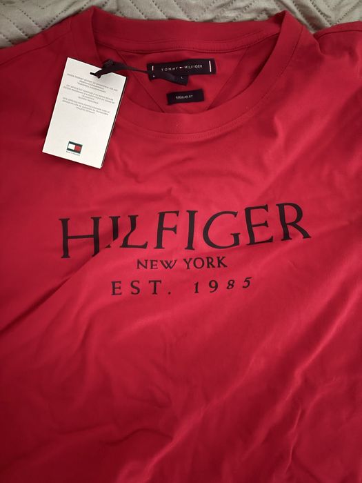 Оригинална тениска Tommy Hilfiger - размер L