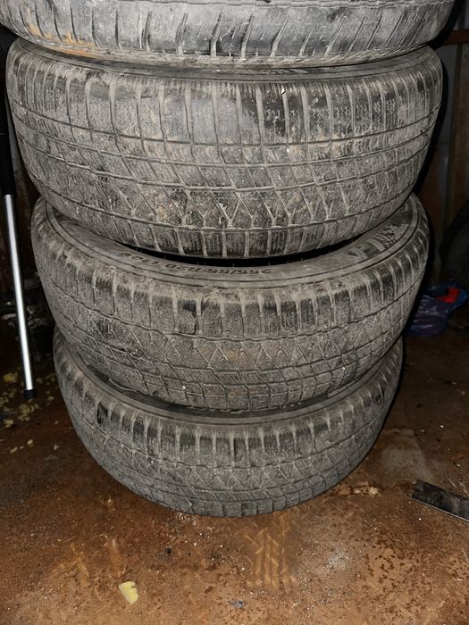 Продам резину r20