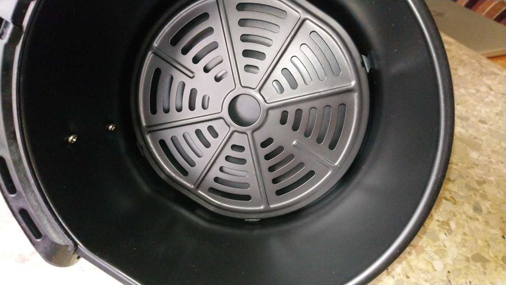 Продавам Air Fryer Gourmetmaxx