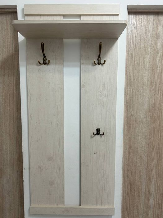 Вешалка настенная прихожая