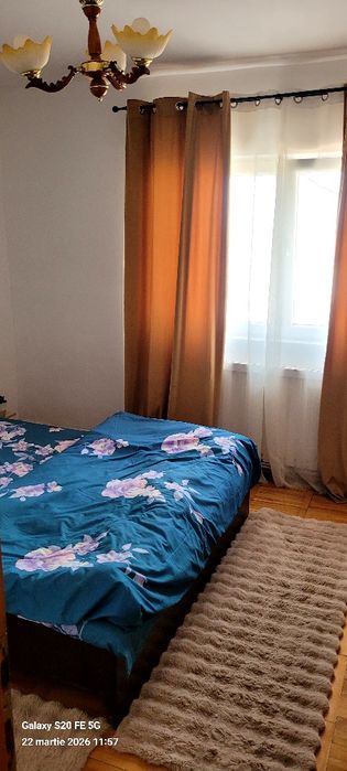 închiriez apartament 2 camere