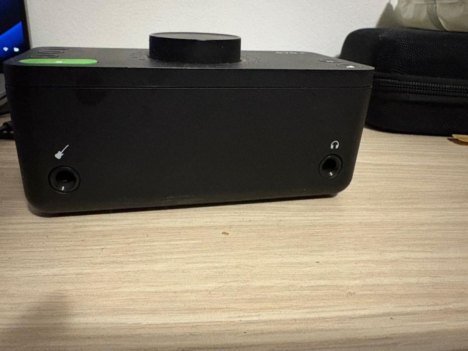 Interfață audio, Audient EVO 4