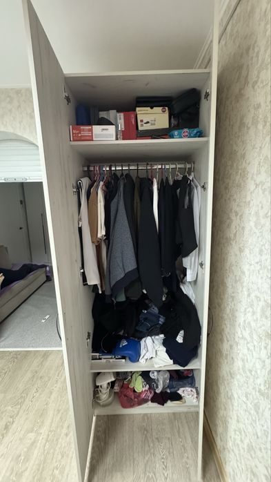 Продам шкаф.