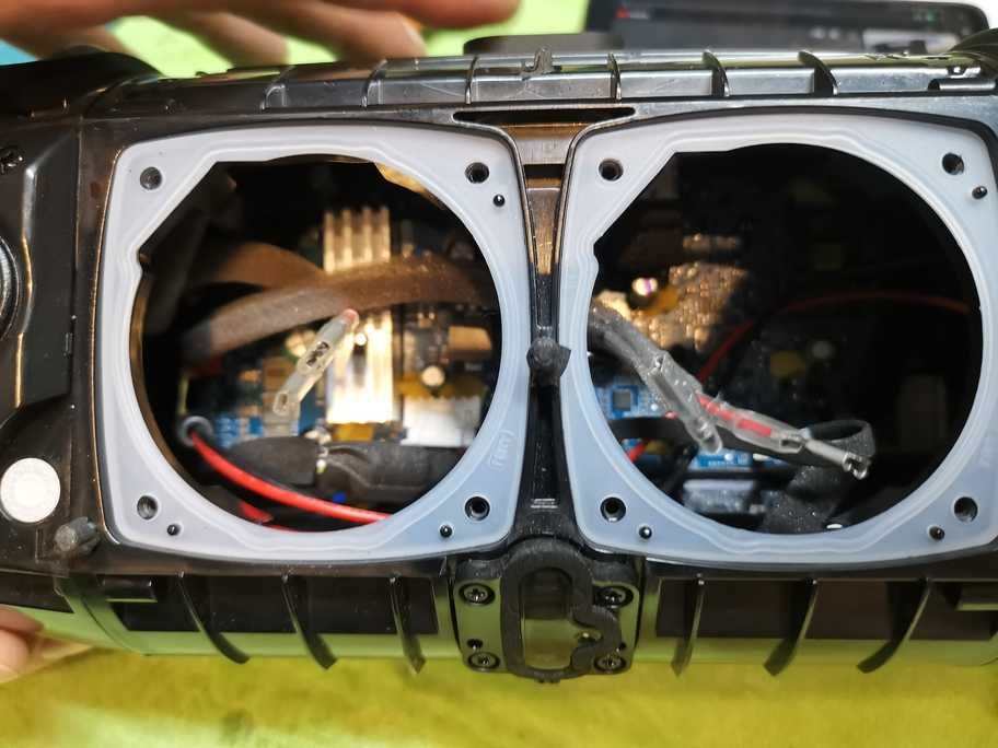 Reconditionari/Substituiri Twittere Boxe Hi Fi/Portabile/de Masina