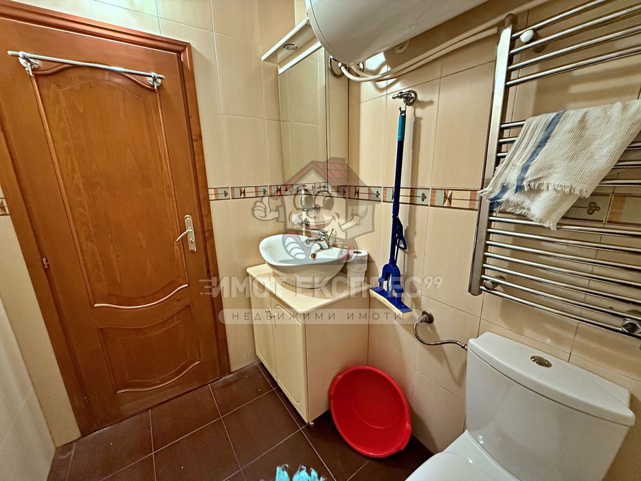 Дава се под наем Двустаен апартамент в Асеновград - 60 кв.м за 280.5 € - Снимка #13