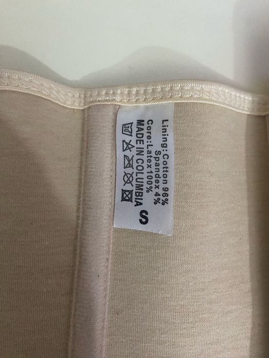 Карсет сатылады 5000 тг