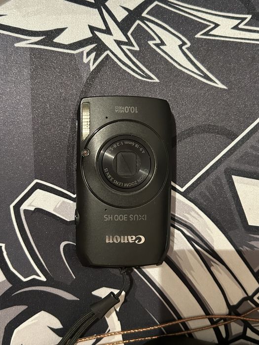 Canon ixus 300hs