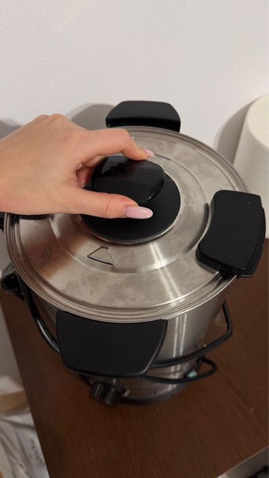 Incalzitor/fierbator apa/ceai/vin