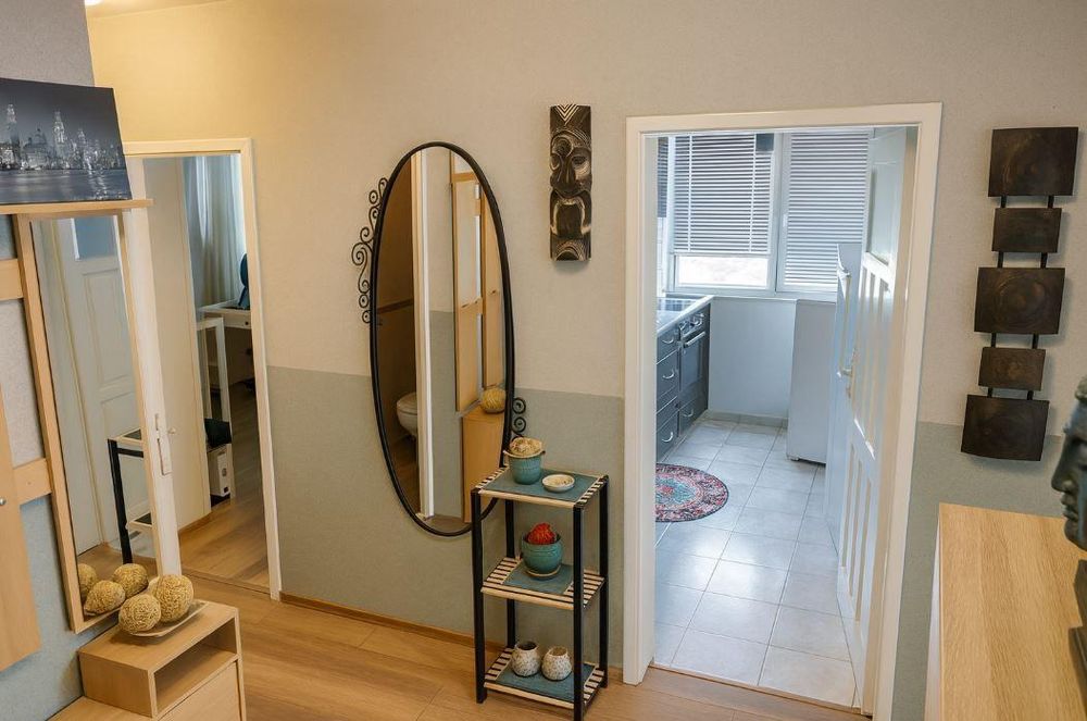 Дава се под наем Тристаен апартамент в Варна, Окръжна болница - 87 кв.м за 600 € - Снимка #8