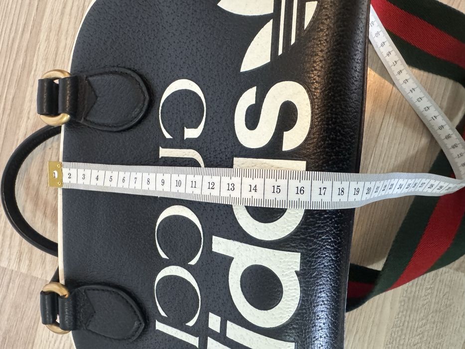 Geanta de mana din piele naturala