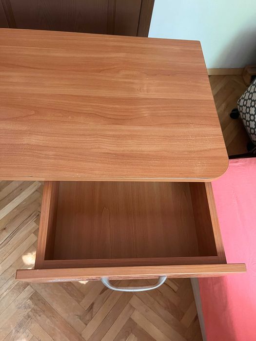 Бюро за стая или офис