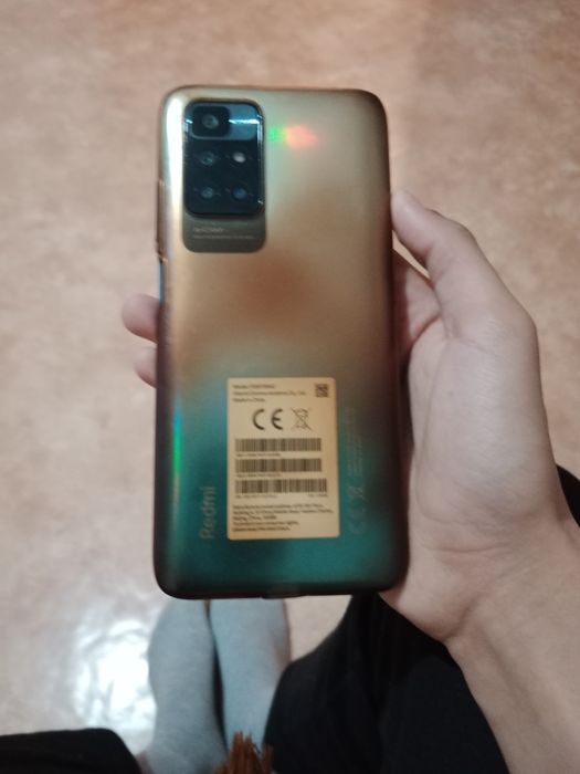 Телефон Redmi 10
