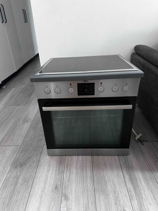 Aragaz electric AEG