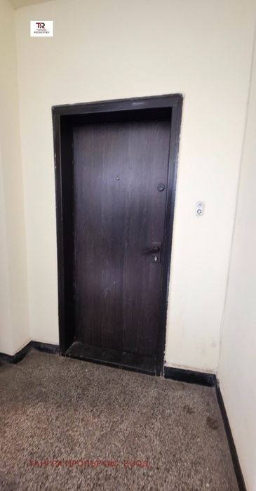 Отдава се 2-ст апартамент под наем в жк. Изток, гр.Перник