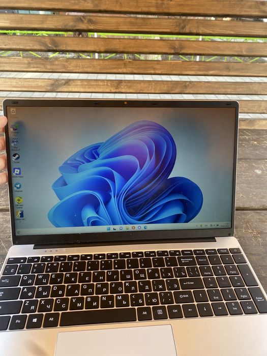 Продам ноутбук Hydra