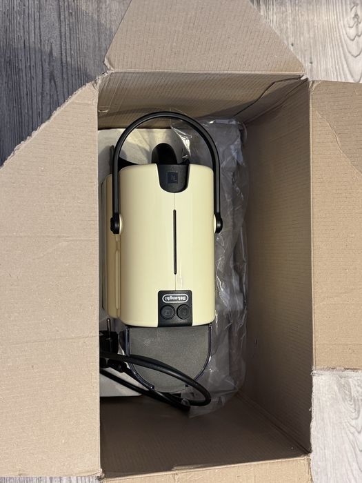 Espressor De'Longhi Nespresso Inissia EN 80.CW, 0.8 l, 1260 W, 19 bar