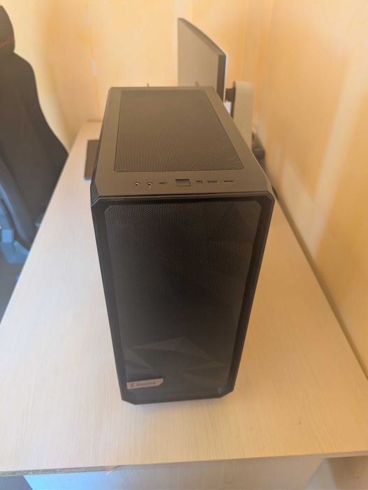 PC GAMING i5-13600K | RTX 3070 | 32GB DDR5 | 4 SSD-uri