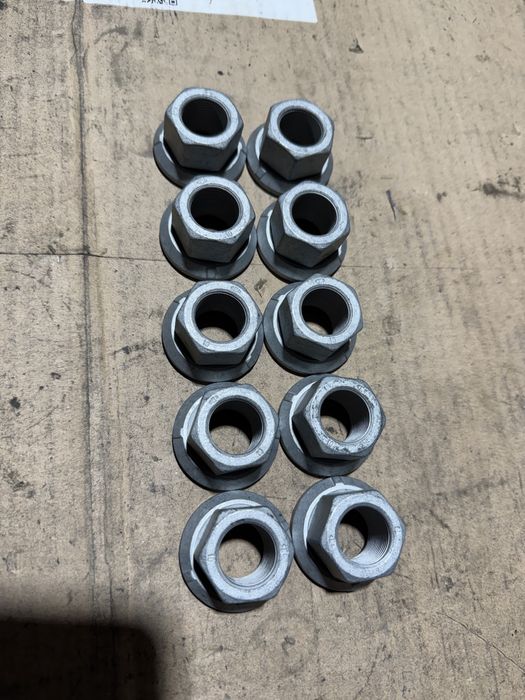 Nou Set 20 x Piulite roti M22x1,5 32mm Camion Autobuz Autocar Tekfor
