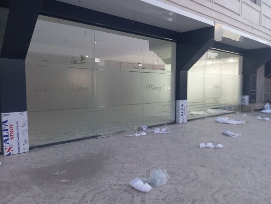 Стеклянные перегородки 10мм