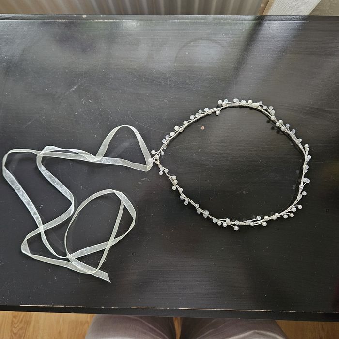 Coronita mireasa cu perle albe