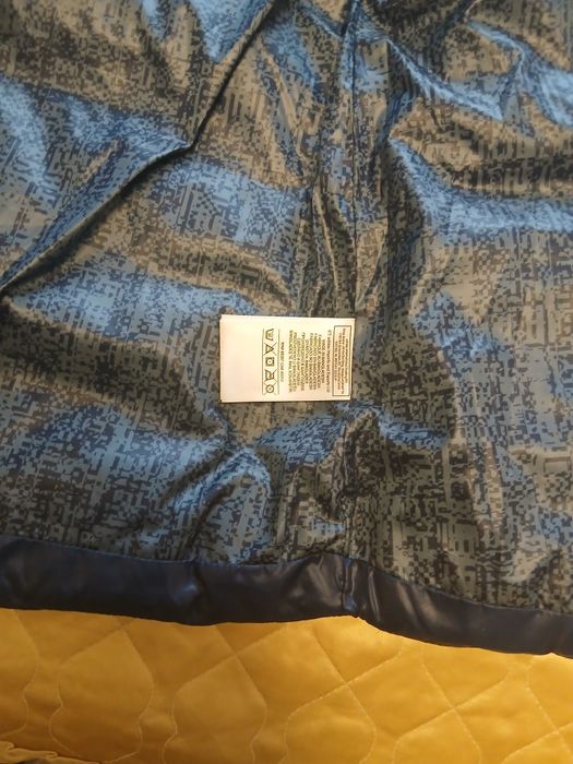 Продам пуховик женский