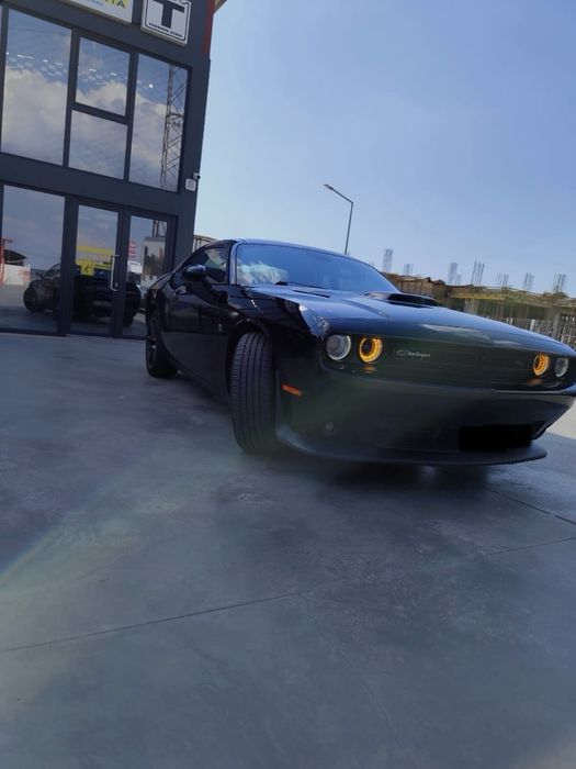 Dodge Challenger 6.4 510 cp 392 HEMI