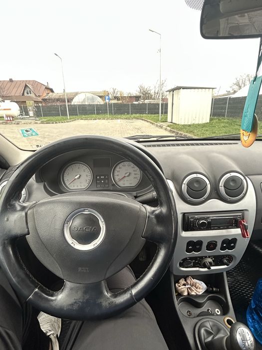 Vand Dacia Logan 1.2 16v Laureate