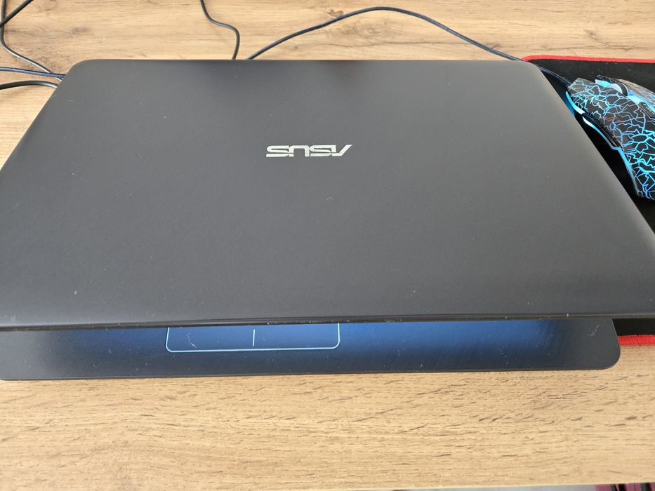 Продам ноутбук Асус